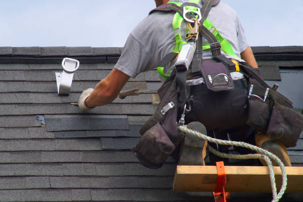 Quick and Trustworthy Emergency Roof Repair Services in Carbondale, IL